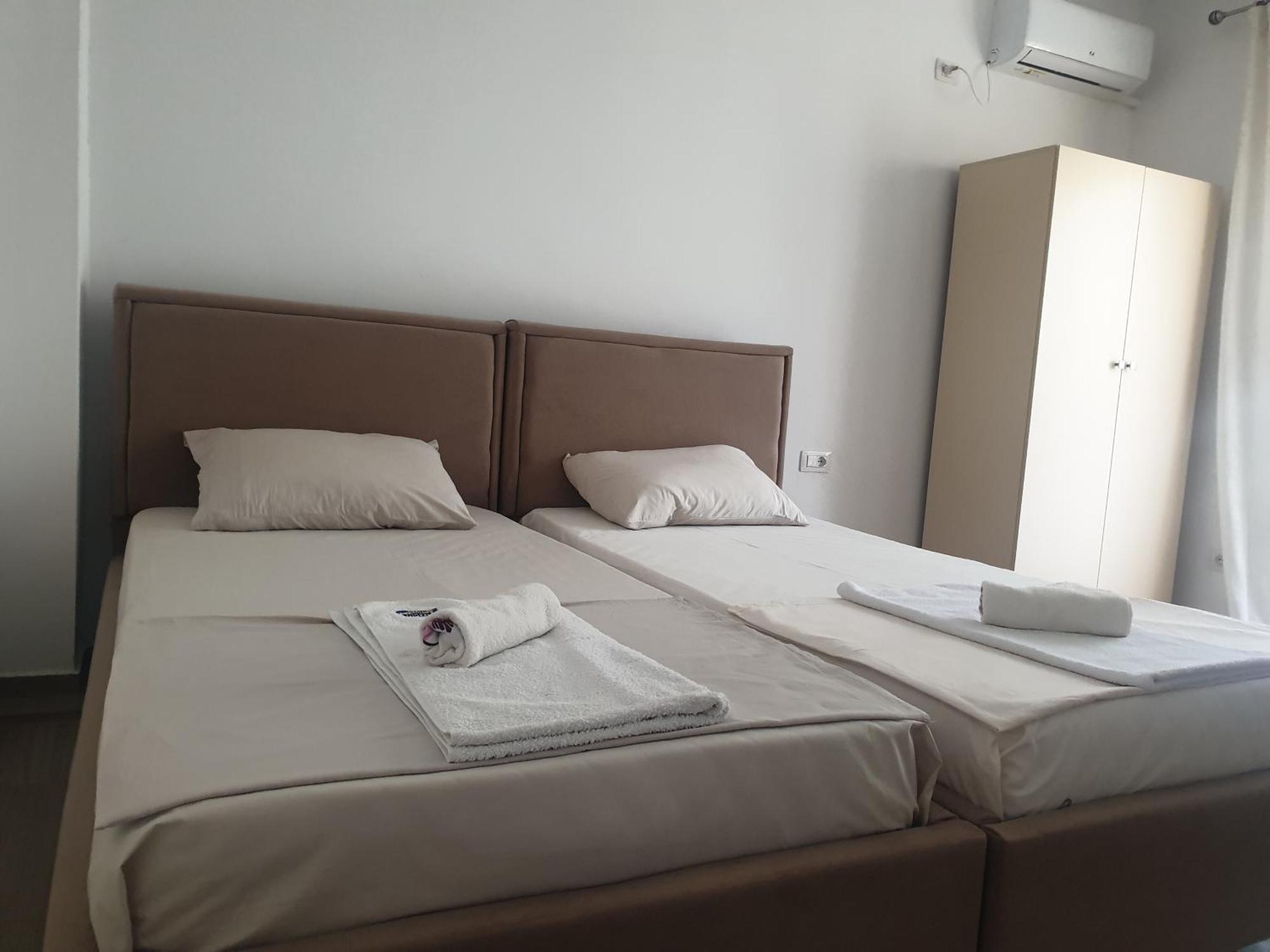 Rooms By George Dhërmi Dış mekan fotoğraf